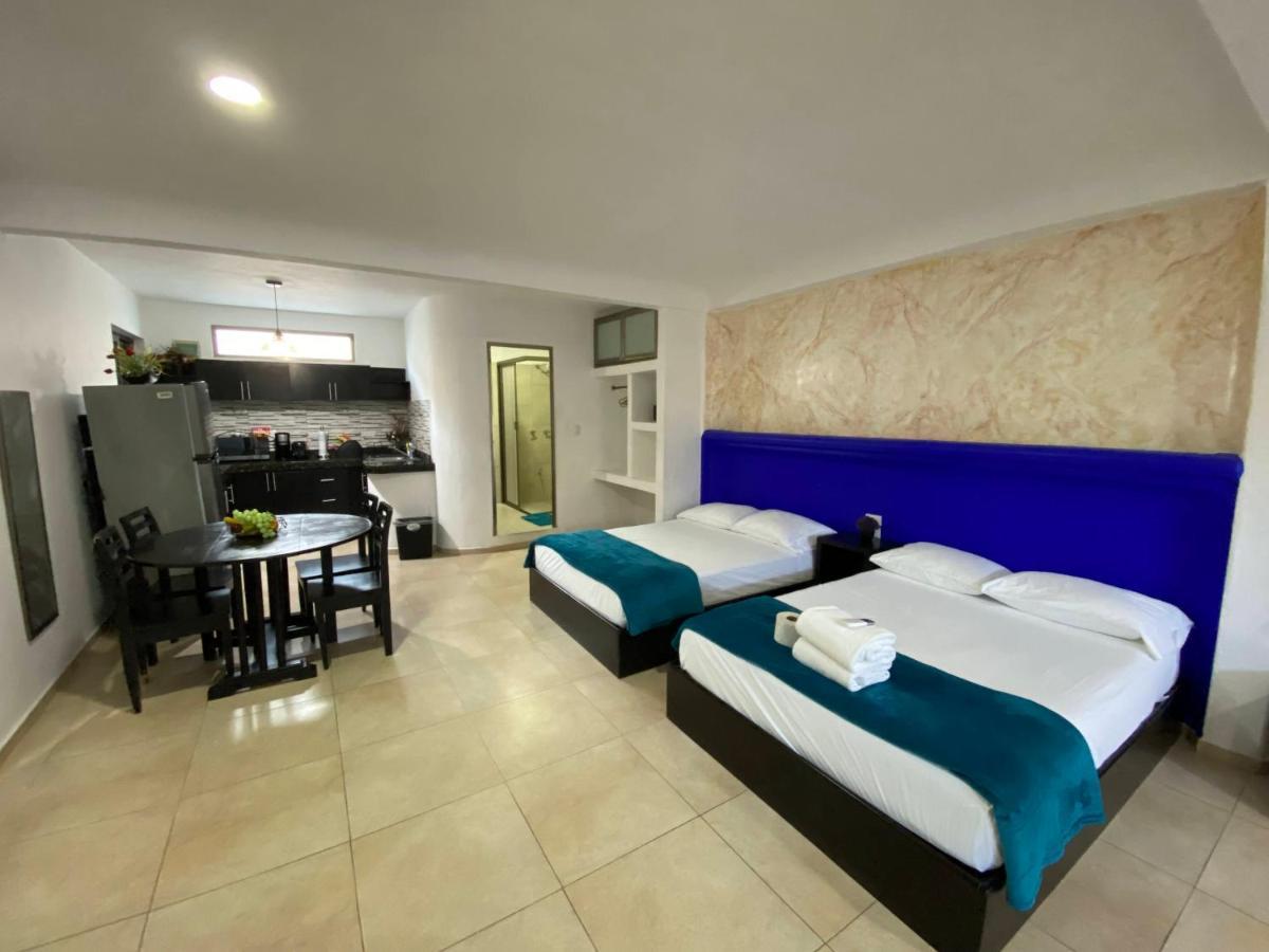 Arrecife Apartments Isla Mujeres Extérieur photo